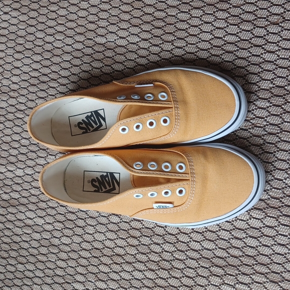 Vans yellow slip-ons sz 6 women/4.5 men - Picture 2 of 5